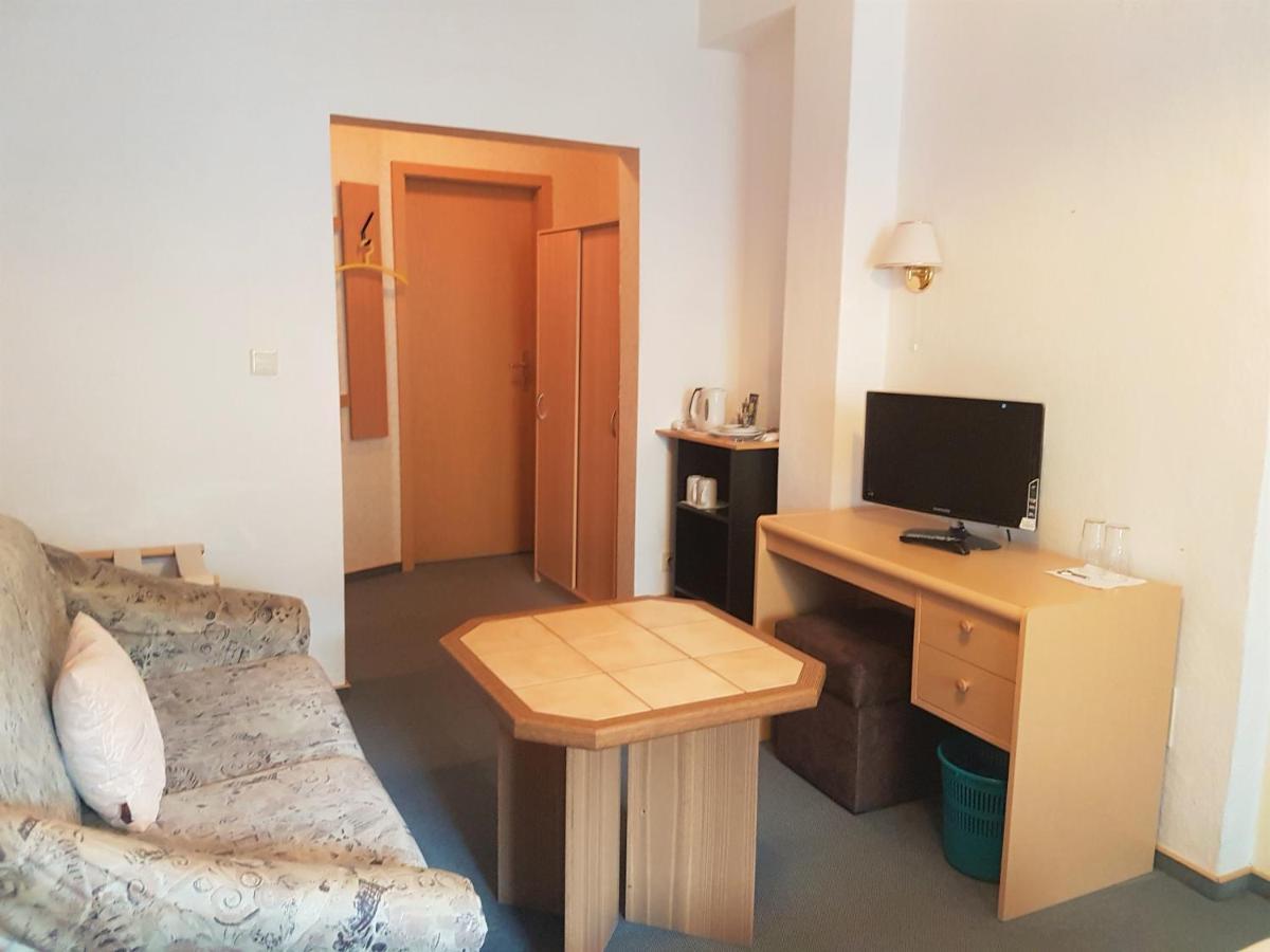 Zschopau Pension Zur Altdeutschen מראה חיצוני תמונה